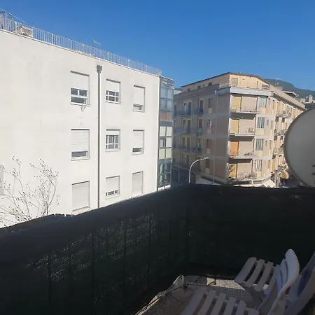Vibe Spoleto, Stazione A 150 Mt, Parcheggio Gratuito
