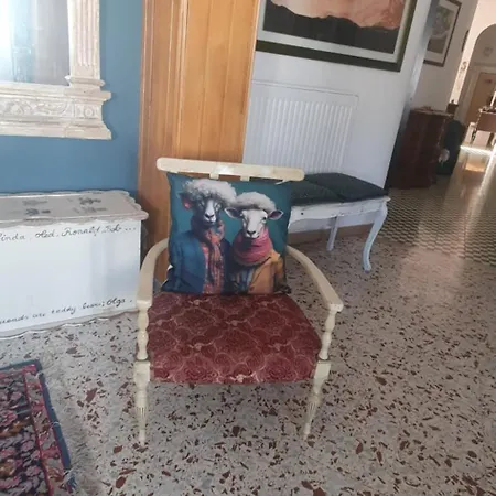 Vibe Spoleto, Stazione A 150 Mt, Parcheggio Gratuito スポレート