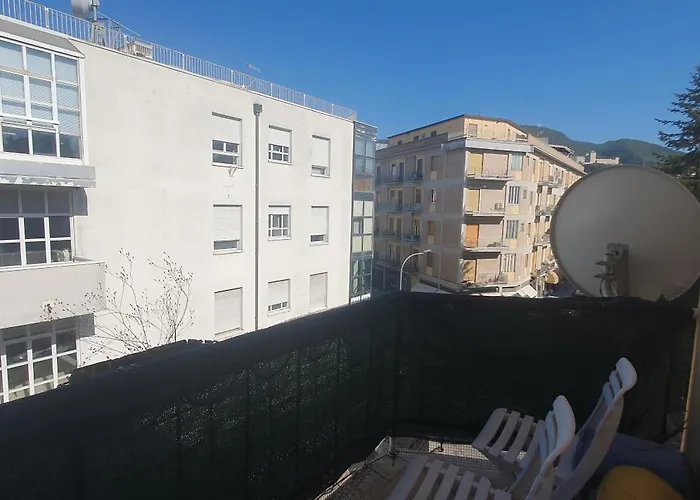 Vibe Spoleto, Stazione A 150 Mt, Parcheggio Gratuito